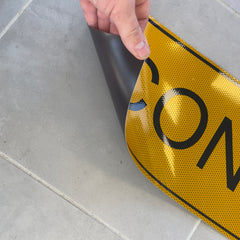 Plaque magnétique CONVOI EXCEPTIONNEL – Jaune réfléchissant – Dimensions réglementaires-2